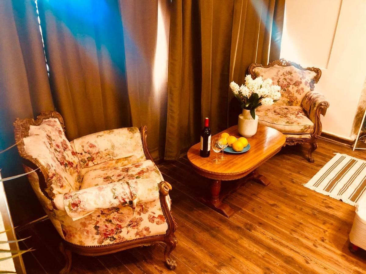 Karavella Vintage Apartment Пафос Екстериор снимка